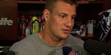 nude rob gronkowski|Rob Gronkowski Flashes Reporters in the Locker Room.